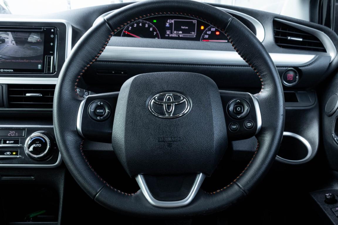 Toyota Sienta 1.5 V MNC 2020 *LK0376*